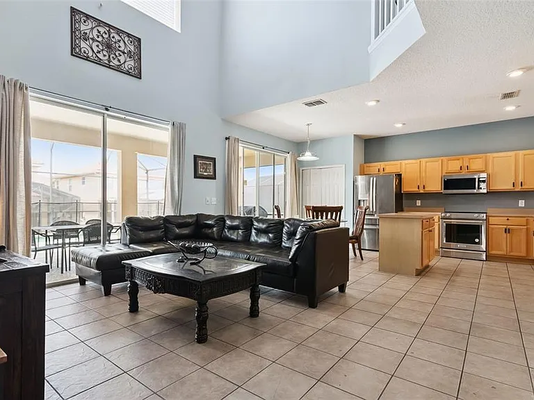 143 Cordova Ave — Photo 15
