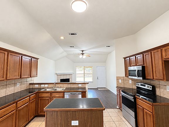 5th image of 7230 Sierra Way