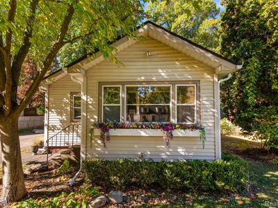 4209 La Forest Dr, Waterford, MI, 48329