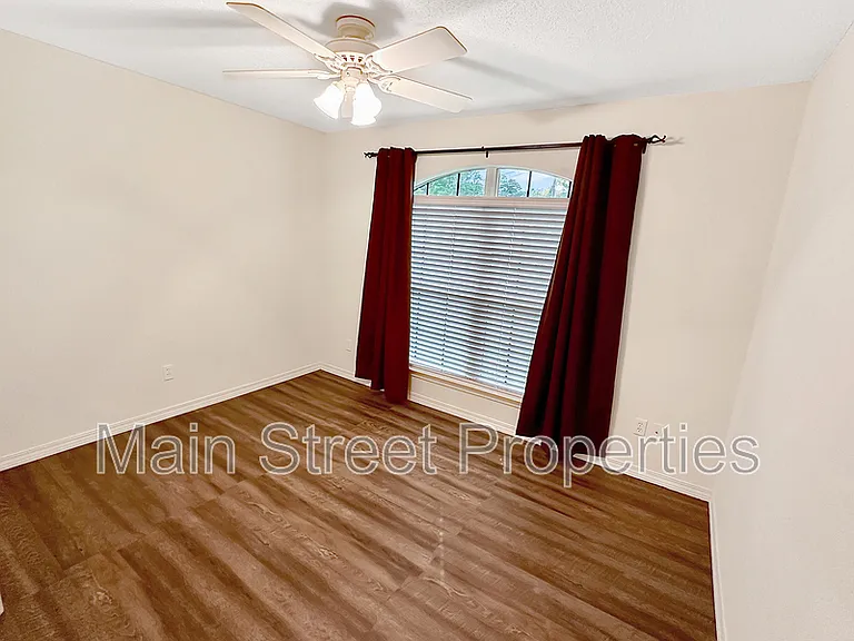 217 Cohasset Ct — Photo 17
