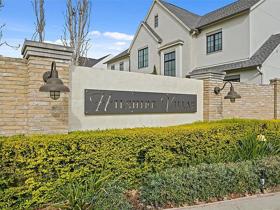 3rd image of 7903 S Villa Cir