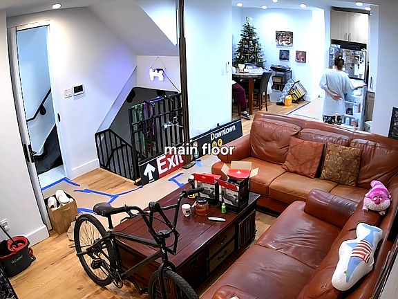 2nd image of 1129 Broadway #1A