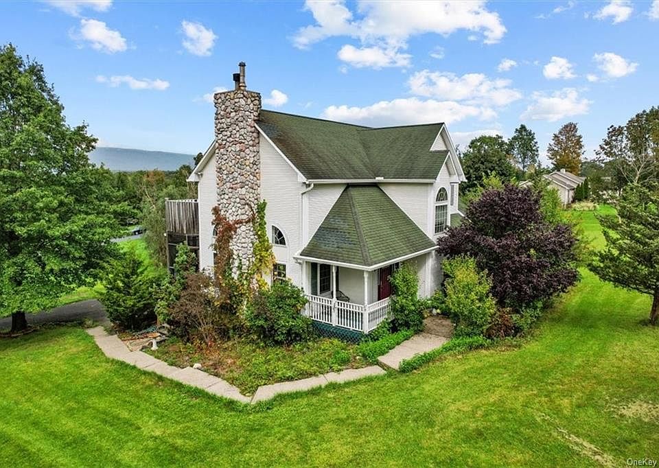 2 Bruyn Avenue, Pine Bush, NY 12566 MLS H6269871 Zillow