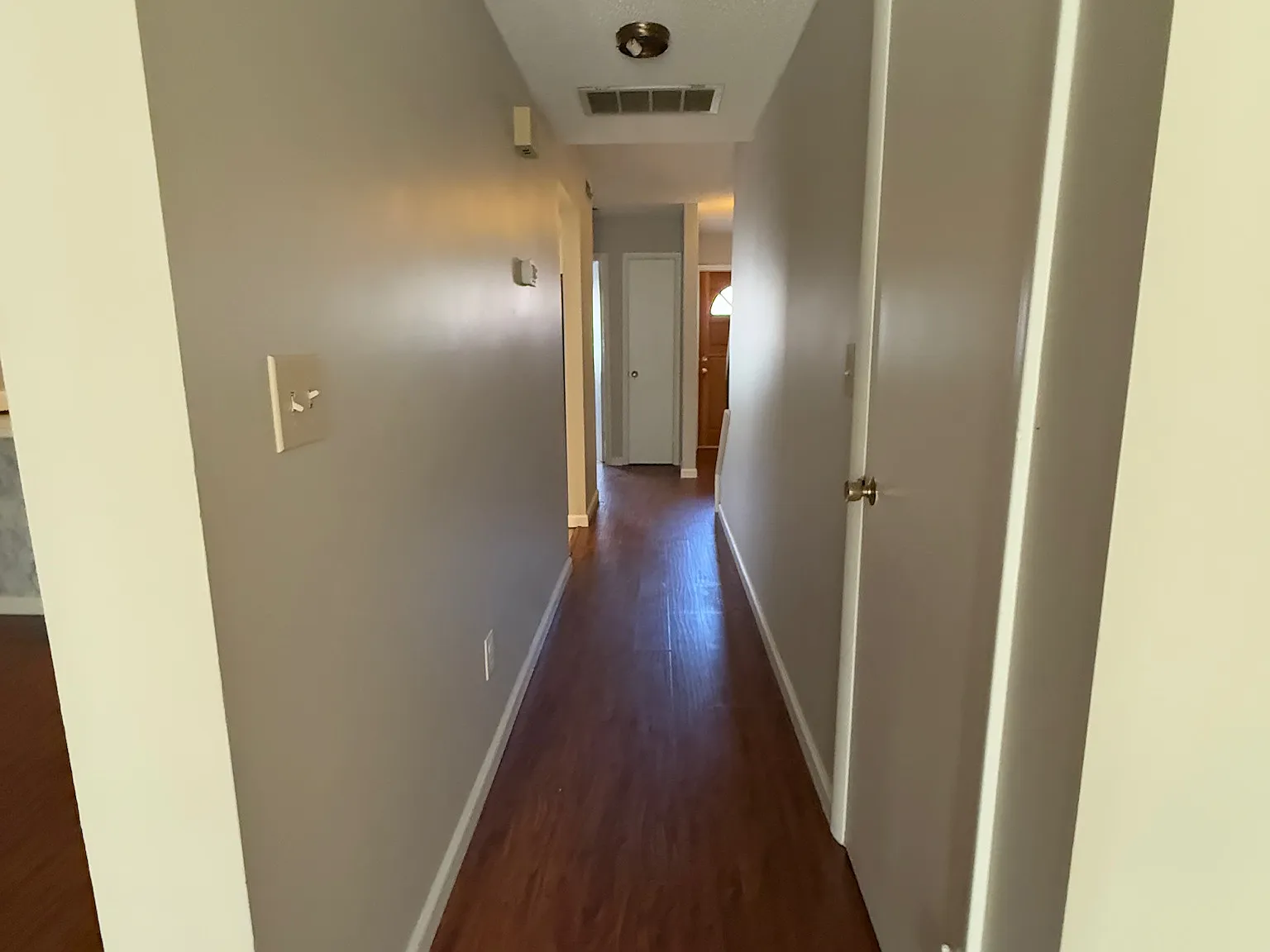 3 bed, 2.5 bath, 1360 sqft, $1,450 — Photo 2