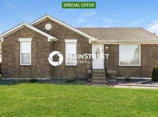 11301 Ashbrooke Gardens Dr, Louisville, KY 40229