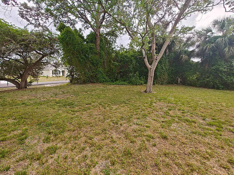 410 Fernandina St NW — Photo 17