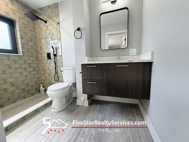 5209 N Milwaukee Ave #2 — Photo 5