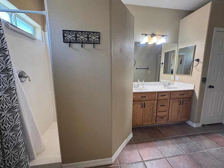 2037 E Desert Palms Dr — Photo 27