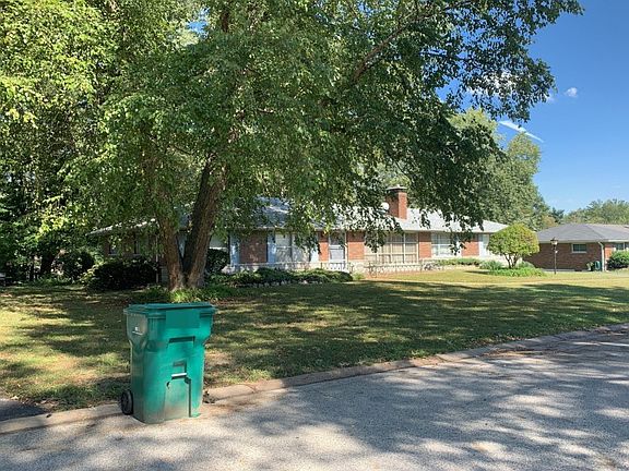 3rd image of 1533 Doris Dr