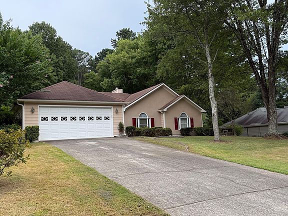 2nd image of 995 Old Spring Way