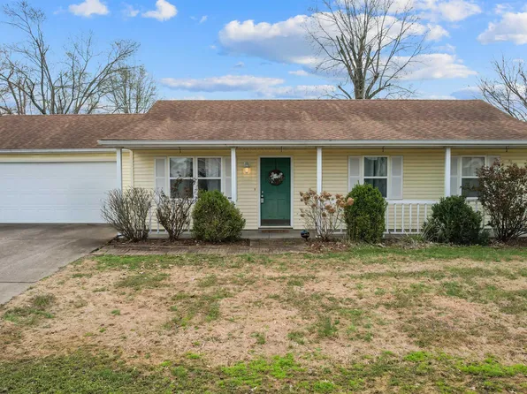 2217 Jennifer Ln, Marion, IL 62959