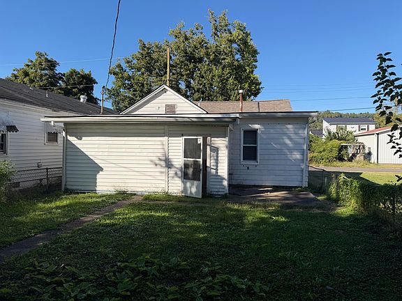 5th image of 1418 Chester St