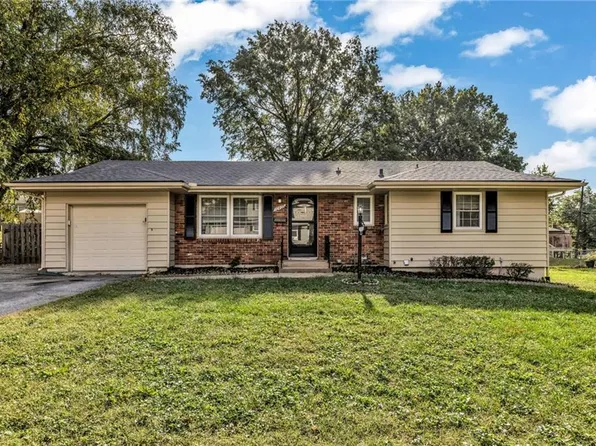 16409 E 31st St S, Independence, MO 64055