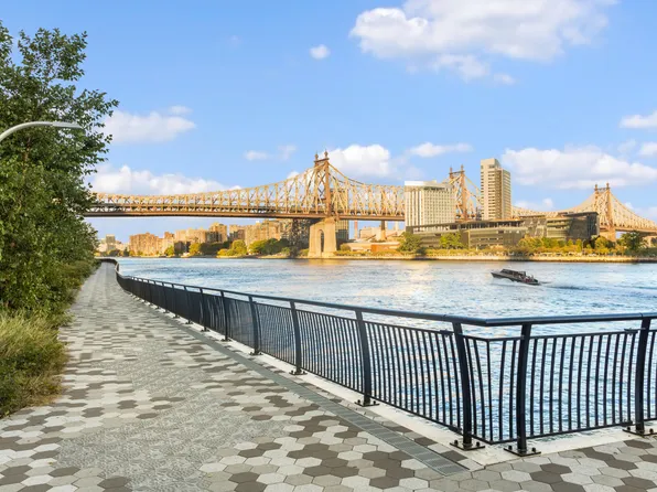 45 Sutton Place image 42 of 43