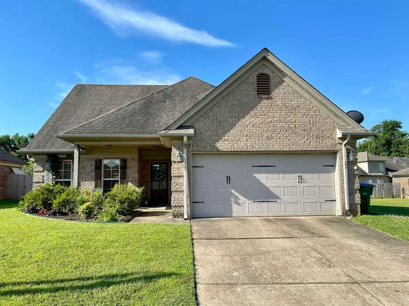 205 Hackberry Cv, Munford, TN 38058
