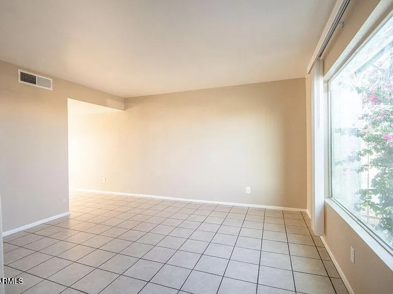 3840 N 43rd Ave #9 — Photo 5