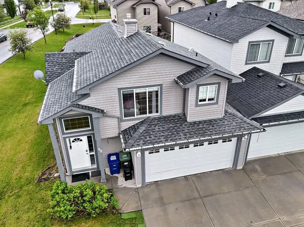 98 N Canoe Sq SW, Airdrie, AB T4B 2N5