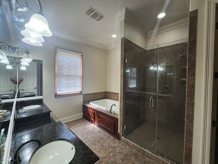 5989 Stonegate Dr — Photo 15