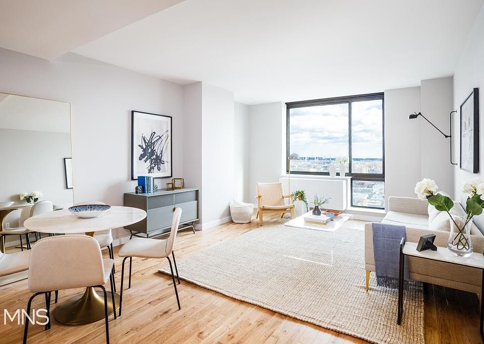1st image of 14736 94th Ave APT 18G