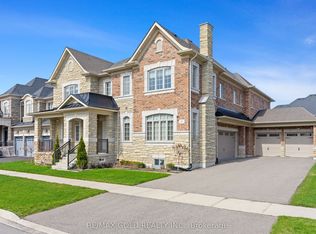 8 Markey Ct, Brampton, ON L6P 4L1