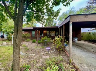 112 Melvin Dr, Cahokia, IL