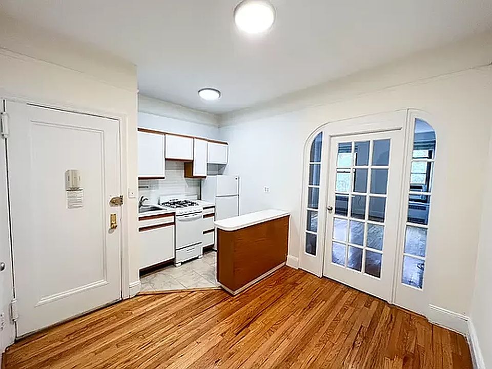 1st image of 119 E 89th St APT 2a