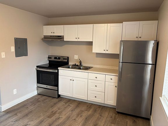 2nd image of 107 W Motor Way APT 4