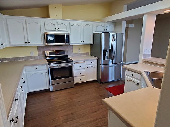 4th image of 6119 91st Street Ct E #150