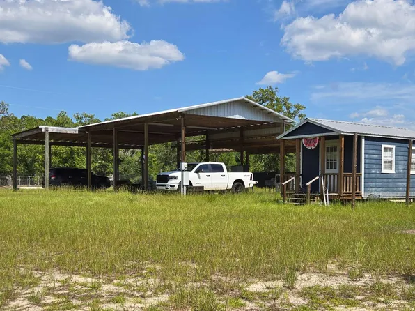 206 Bird Pond Rd NE, Steinhatchee, FL 32359