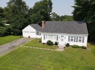 84 Thayer Rd, Greenfield, MA 01301