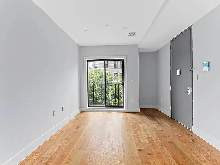 737 Park Pl #A — Photo 5
