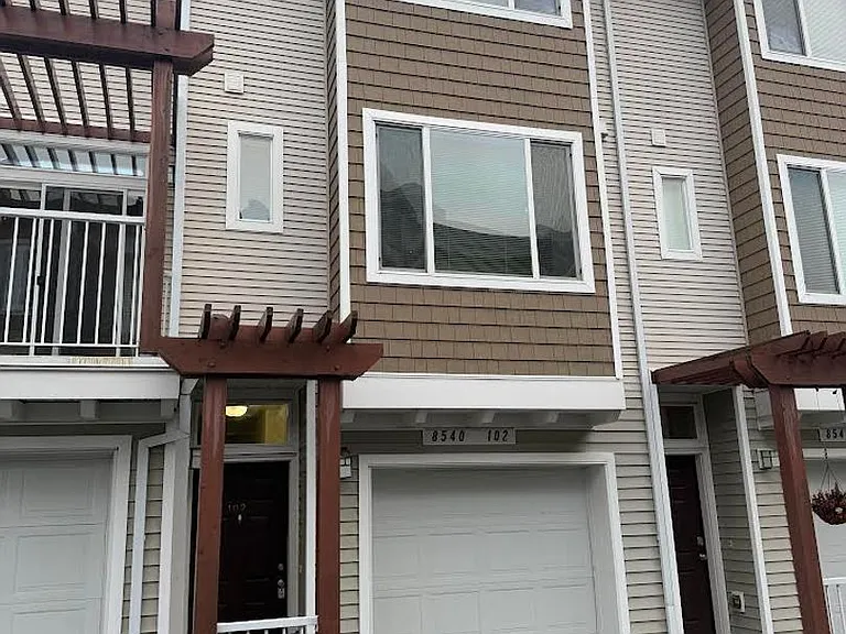 8540 SW 147th Ter #102 — Photo 1