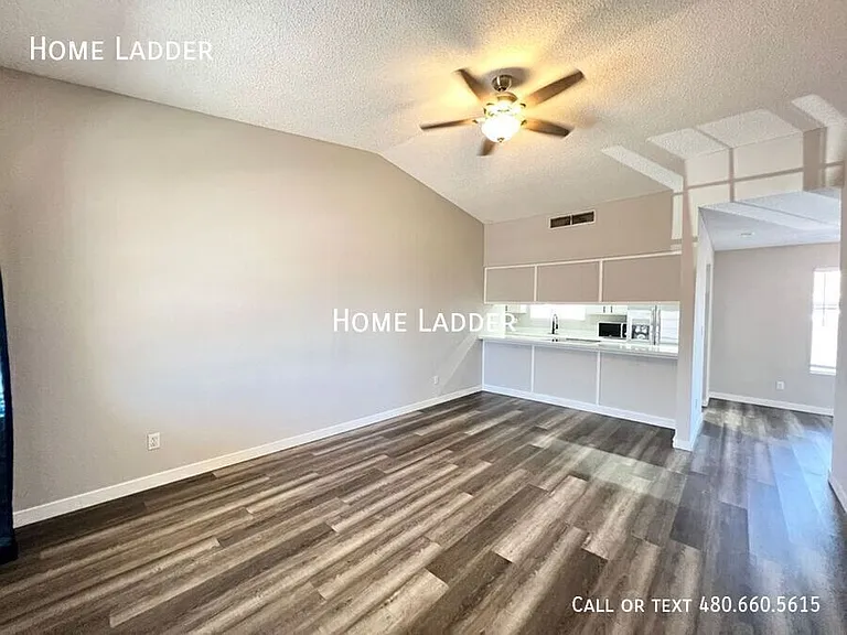 2929 E Broadway Rd #9 — Photo 22