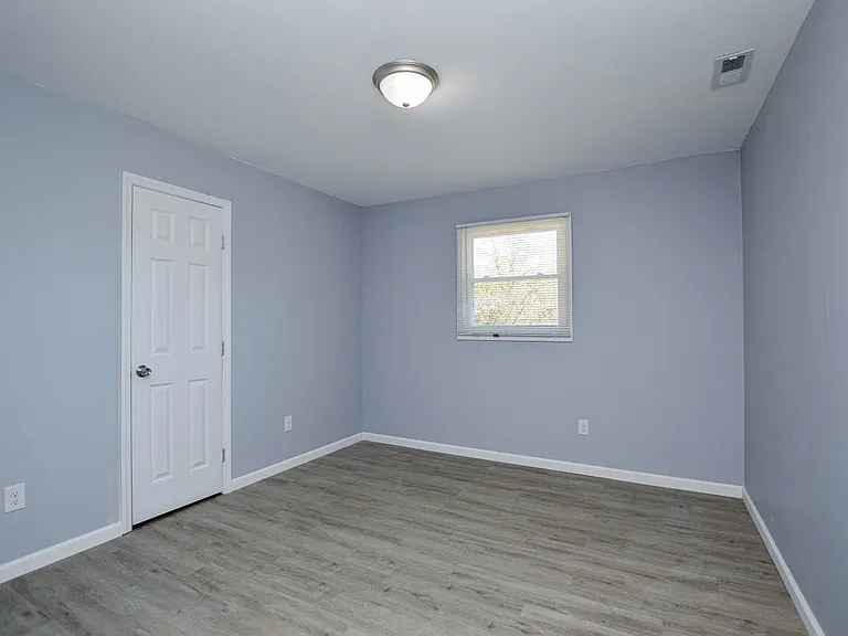 5385 Macy Grove Rd — Photo 26