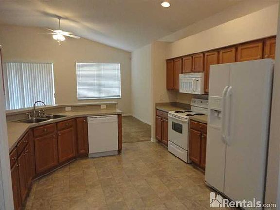 2nd image of 13742 Ogakor Dr