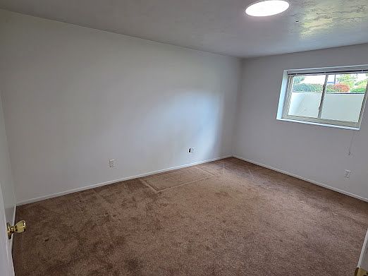 5th image of 1378 W Appomattox Way