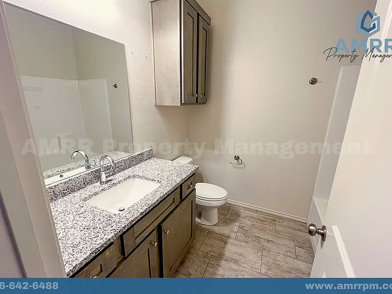 1248 N 7th St — Photo 12
