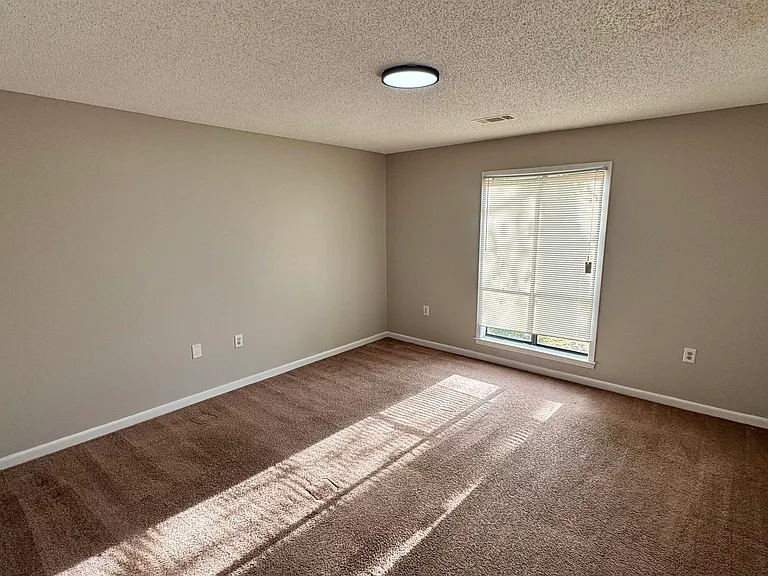2302 Hawksmoor Pl — Photo 16