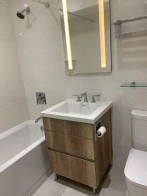 Rented by Station Cities | media 12