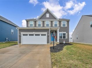 9216 Nash Ln, North Ridgeville, OH 44039