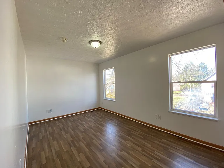 83 Alfaretta Ave — Photo 8