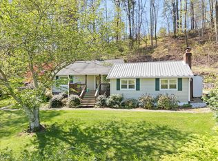 6004 Poage Valley Rd, Roanoke, VA 24018