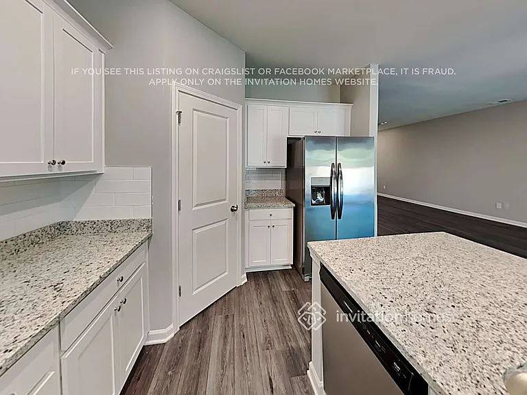 117 Webster Cir — Photo 7