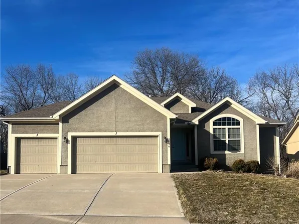 3938 NW 97th St, Kansas City, MO 64154