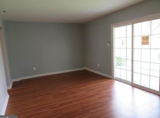 14484 Golden Oak Rd, Centreville, VA 20121