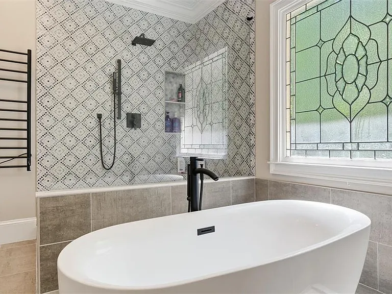 1247 Manor Oaks Ct — Photo 37