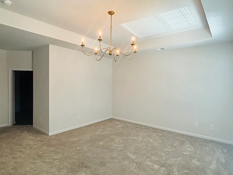 144 Madison Bnd — Photo 37