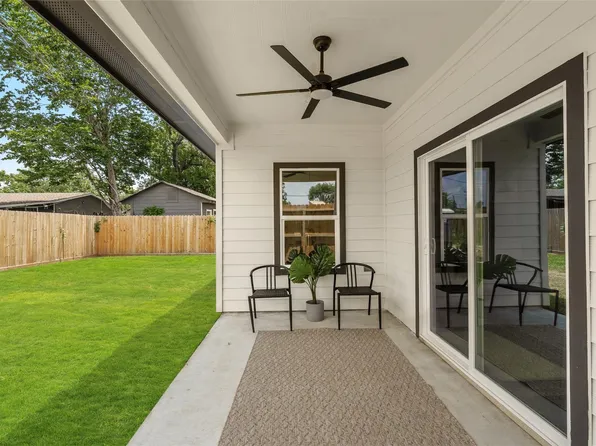 14307 Laredo St, Houston, TX 77015