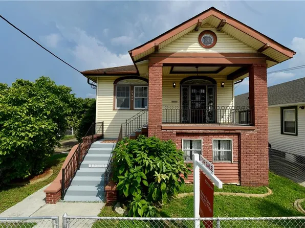 2929 Leonidas St, New Orleans, LA 70118
