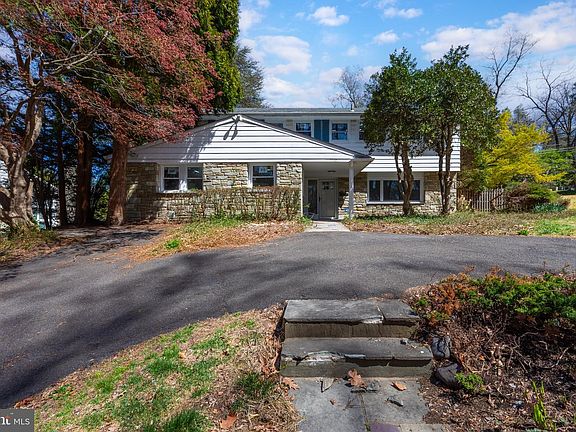 2nd image of 7931 Jenkintown Rd